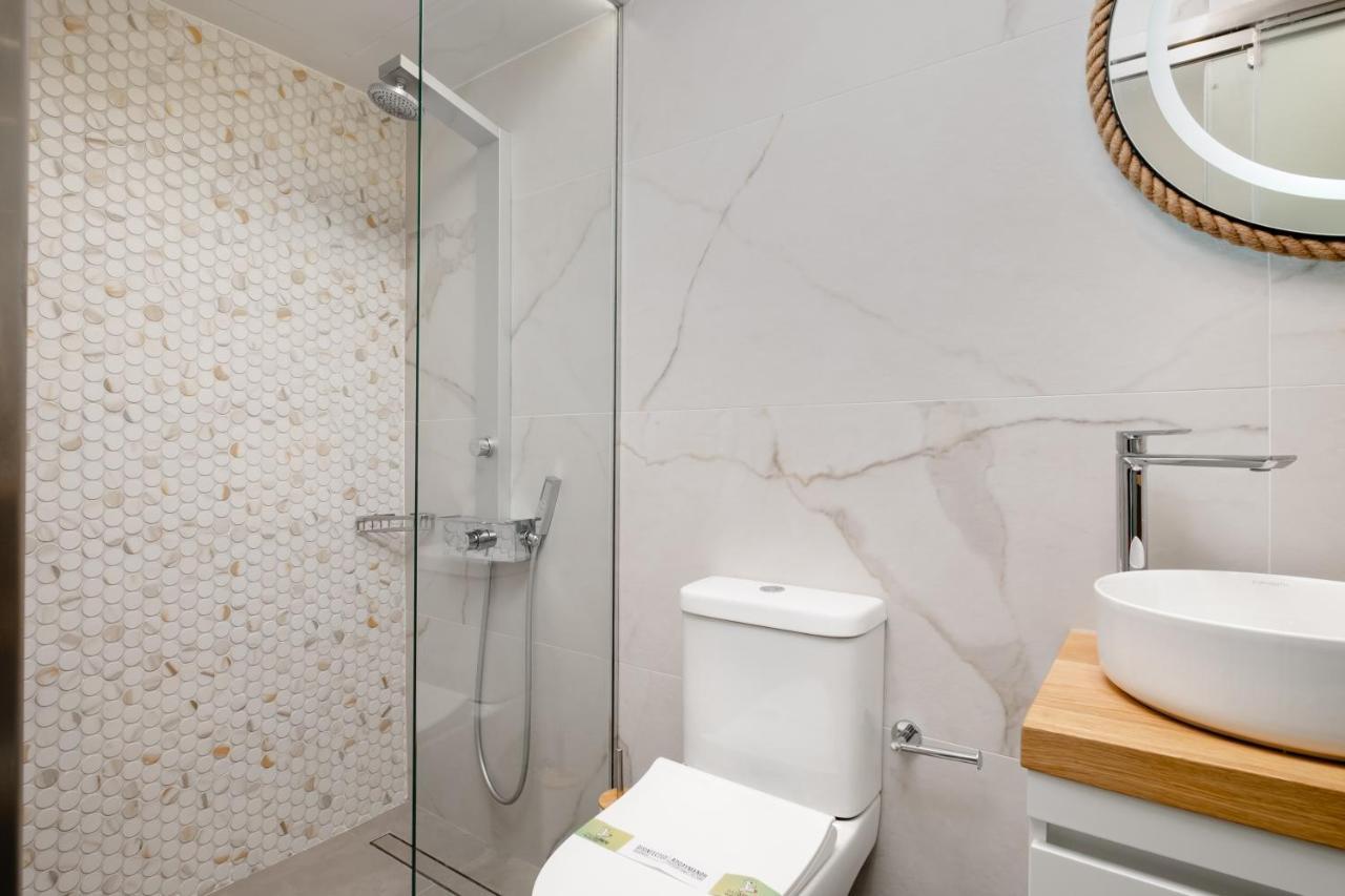 New Luxury Studio In The Heart Of Thiseio. Атина Екстериор снимка